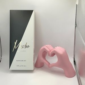 NIB - Mischo Manicure Set